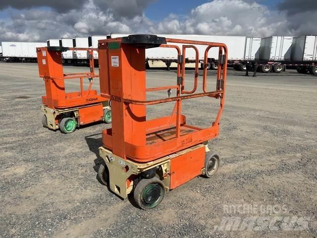 JLG 1230ES Vertical mast lifts