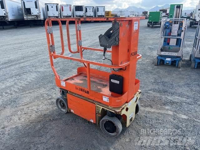 JLG 1230ES Vertical mast lifts