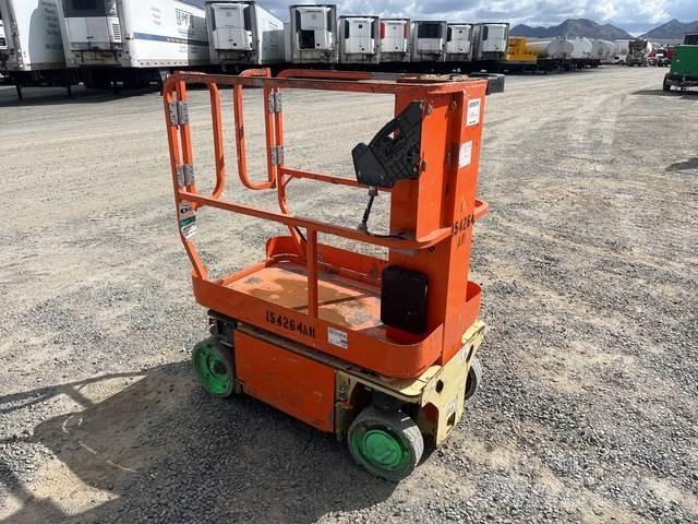 JLG 1230ES Vertical mast lifts