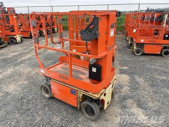 JLG 1230ES Vertical mast lifts