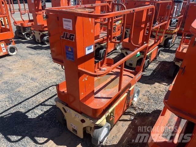 JLG 1230ES Vertical mast lifts
