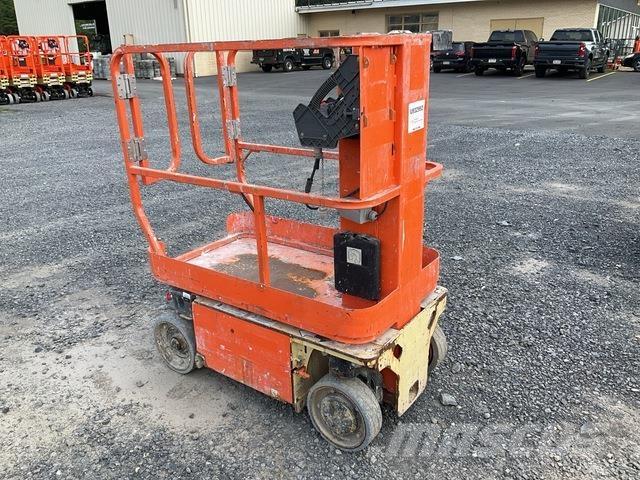JLG 1230ES Vertical mast lifts