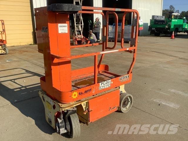 JLG 1230ES Vertical mast lifts