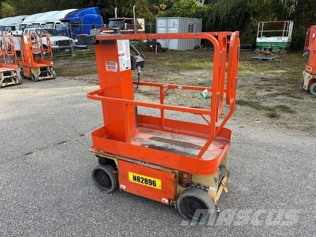 JLG 1230ES Vertical mast lifts