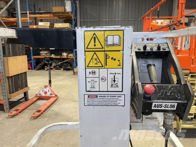 JLG 1230ES Vertical mast lifts