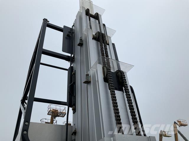JLG 15MVL Vertical mast lifts