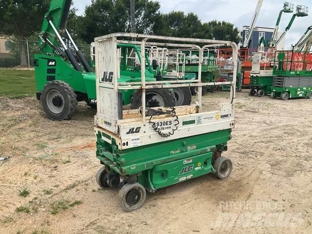 JLG 1930 ES Scissor Lifts