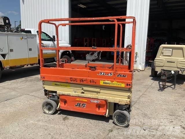 JLG 1930ES Scissor Lifts