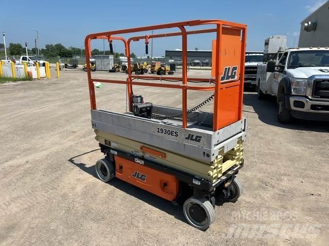 JLG 1930ES Scissor lifts