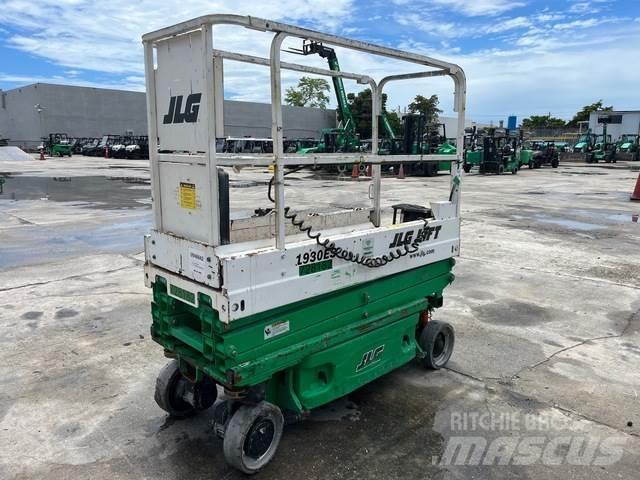 JLG 1930ES Scissor Lifts