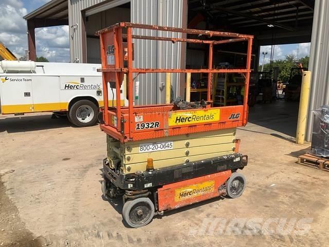 JLG 1932R Scissor Lifts