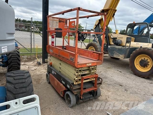 JLG 1932R Scissor Lifts
