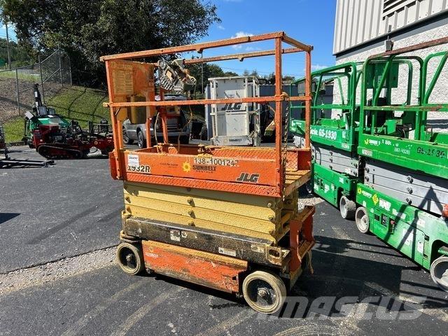JLG 1932R Scissor Lifts