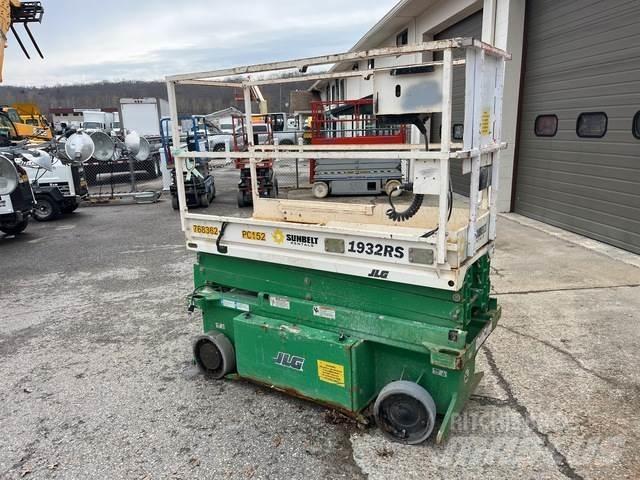 JLG 1932RS Scissor Lifts