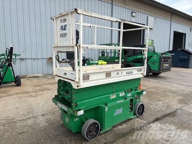 JLG 1932RS Scissor Lifts