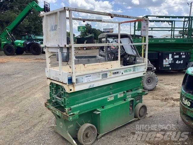 JLG 1932RS Scissor Lifts