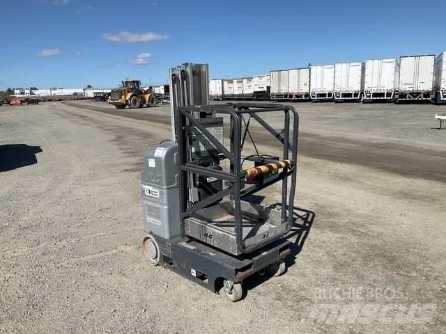 JLG 20MVL Vertical mast lifts
