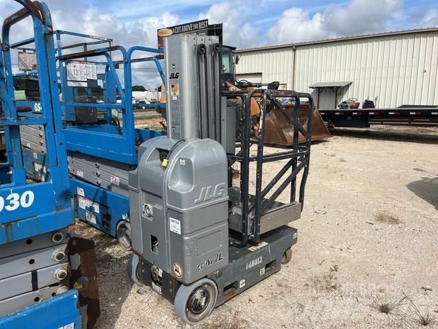 JLG 20MVL Vertical mast lifts