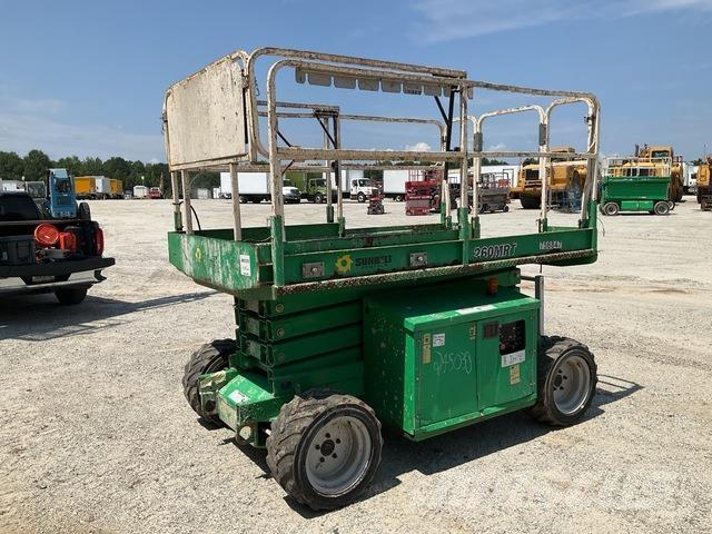 JLG 260MRT Scissor Lifts