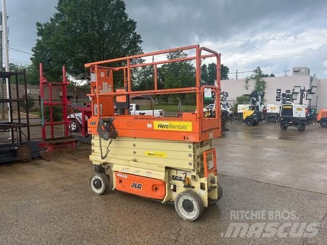 JLG 2632ES Scissor Lifts