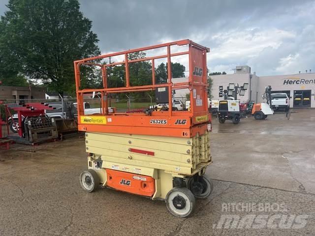 JLG 2632ES Scissor Lifts