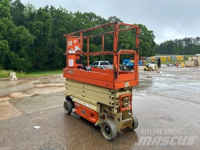 JLG 2632ES Scissor Lifts