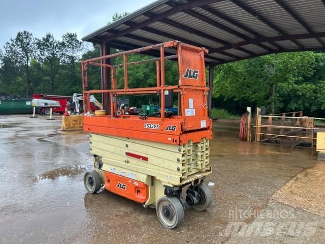 JLG 2632ES Scissor Lifts