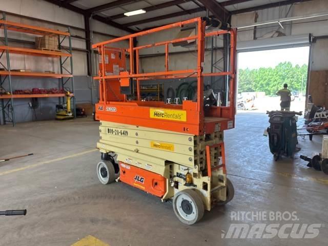 JLG 2632ES Scissor Lifts