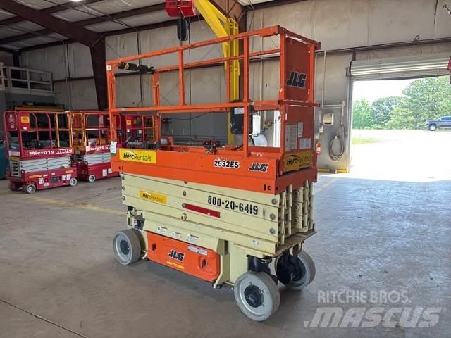 JLG 2632ES Scissor Lifts