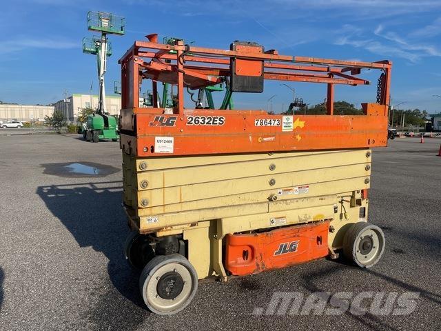 JLG 2632ES Scissor Lifts