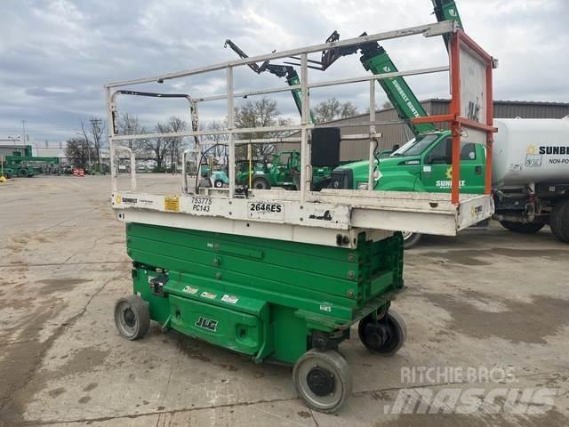 JLG 2646ES Scissor Lifts