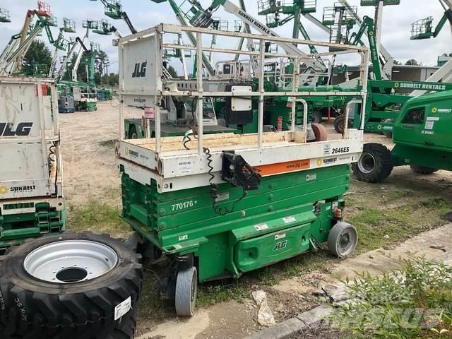 JLG 2646ES Scissor Lifts