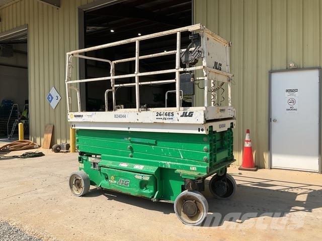 JLG 2646ES Scissor Lifts