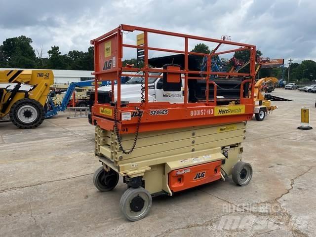 JLG 3246 ES Scissor Lifts