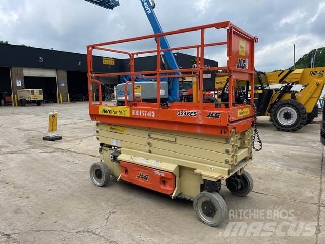 JLG 3246 ES Scissor Lifts