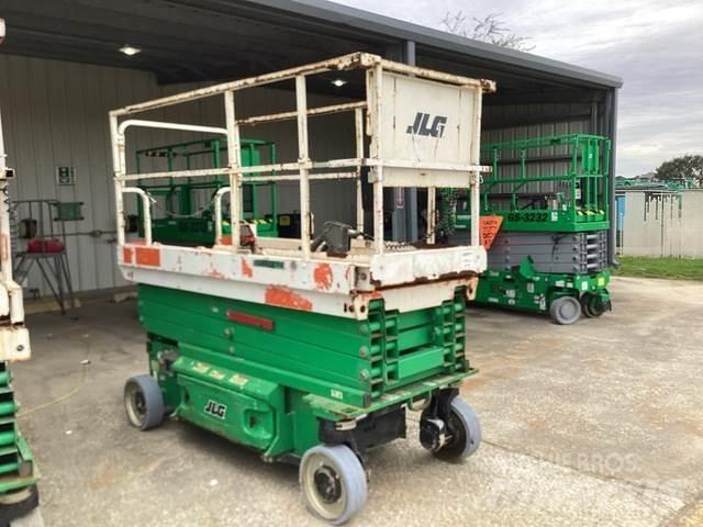 JLG 3246ES Scissor Lifts