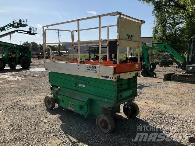 JLG 3246ES Scissor Lifts