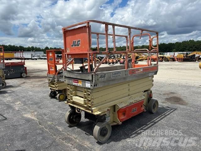 JLG 3246ES Scissor lifts
