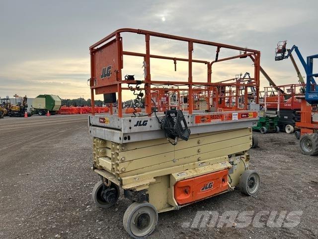 JLG 3246ES Scissor Lifts