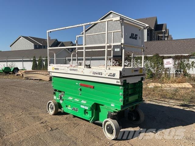 JLG 3246ES Scissor Lifts