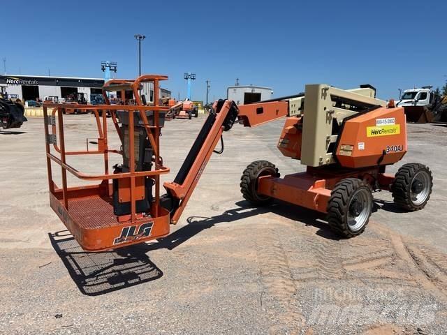 JLG 340AJ Articulated boom lifts