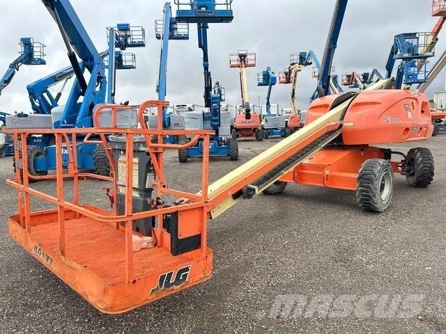 JLG 400S Telescopic boom lifts