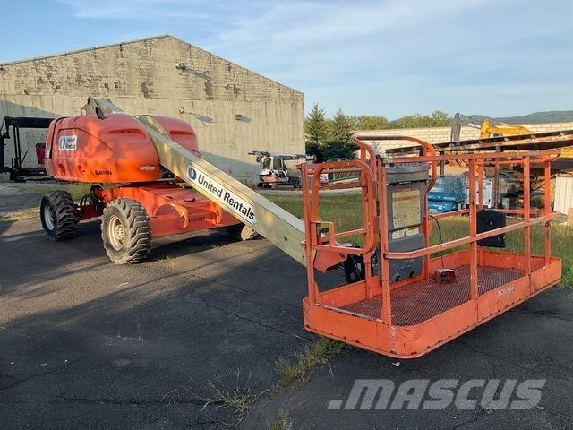 JLG 400S Telescopic boom lifts