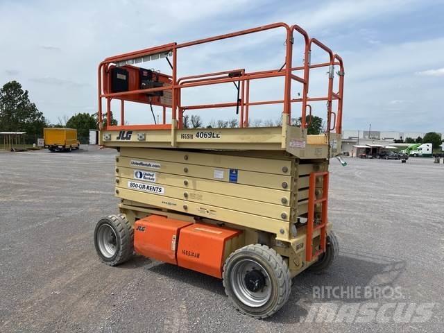 JLG 4069LE Scissor Lifts