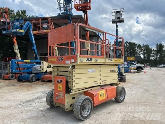 JLG 4069LE Scissor Lifts