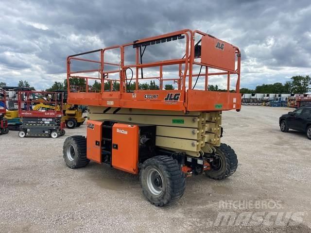 JLG 430LRT Scissor Lifts