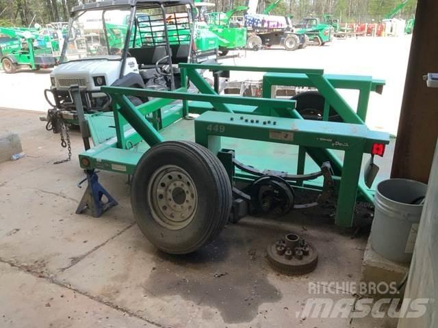 JLG 449 Lowboy trailer