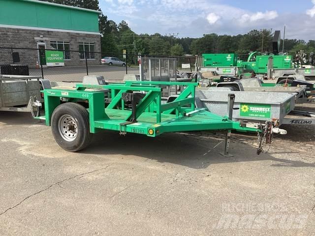 JLG 449 Lowboy trailer