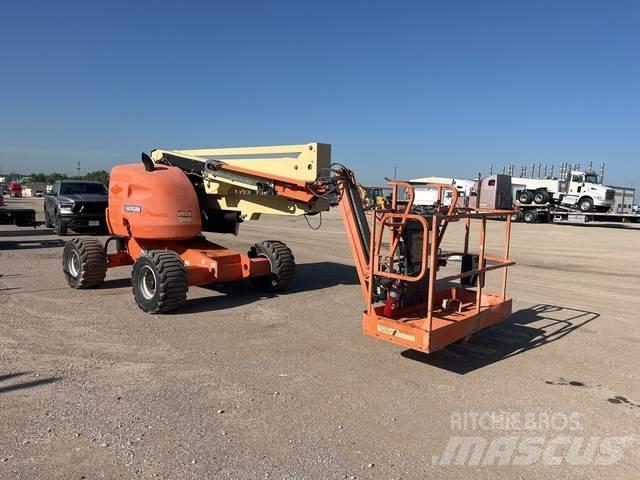 JLG 450AJ Articulated boom lifts