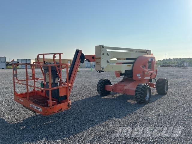 JLG 450AJ Articulated boom lifts